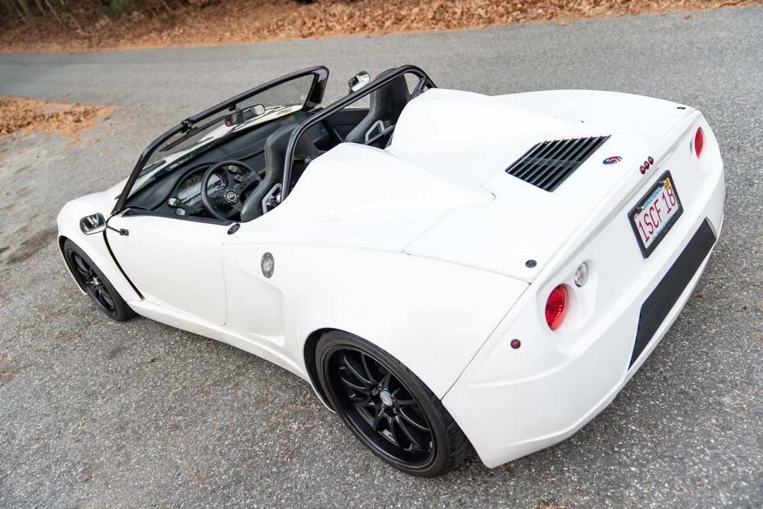 Factory Five 818 - Image 10 of 31