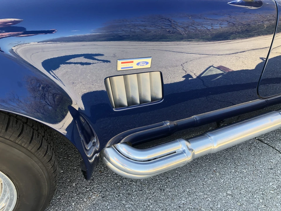 Shelby Cobra Replica - Image 28 of 31