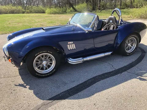 Shelby Cobra Replica - Image 4 of 31