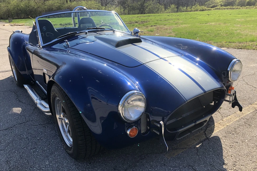 Shelby Cobra Replica - Image 11 of 31