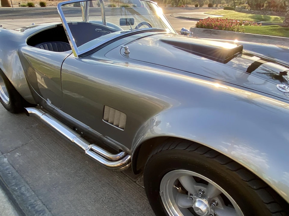 Shelby Cobra Replica - Image 21 of 31