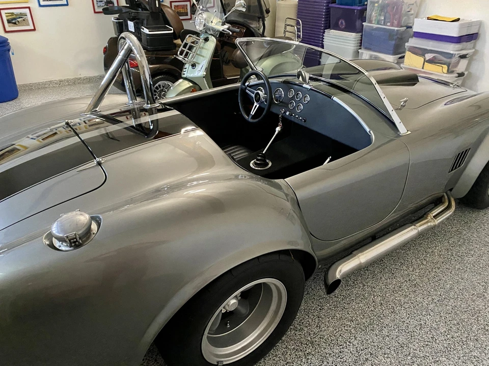 Shelby Cobra Replica - Image 20 of 31