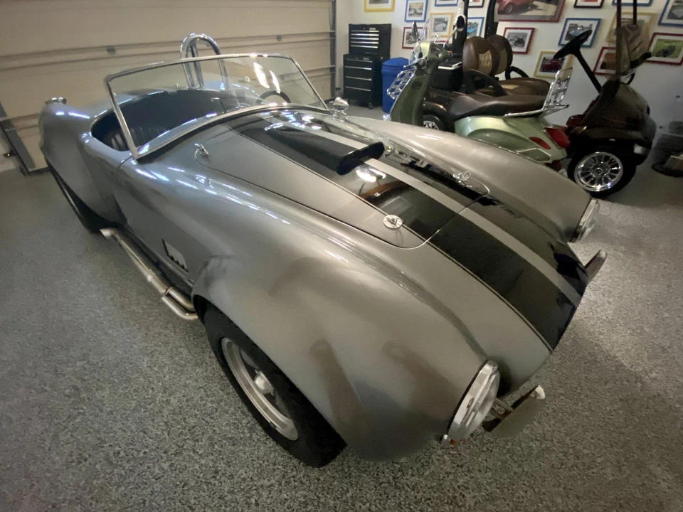 Shelby Cobra Replica - Image 22 of 31