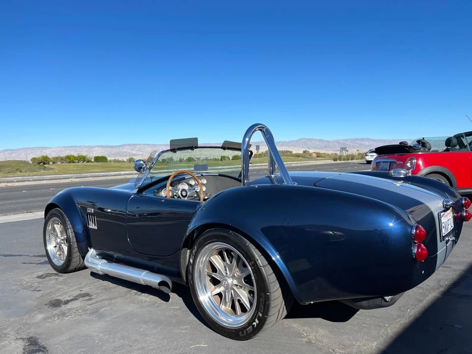 Shelby Cobra Replica - Image 10 of 31
