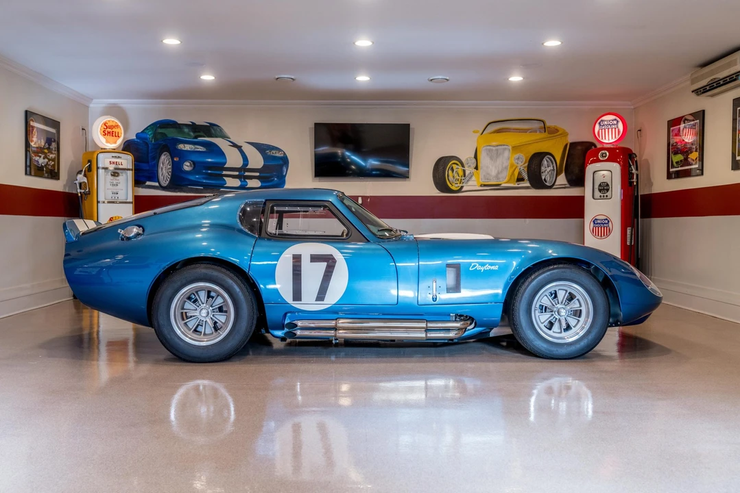 Shelby Daytona Replica - Image 11 of 31