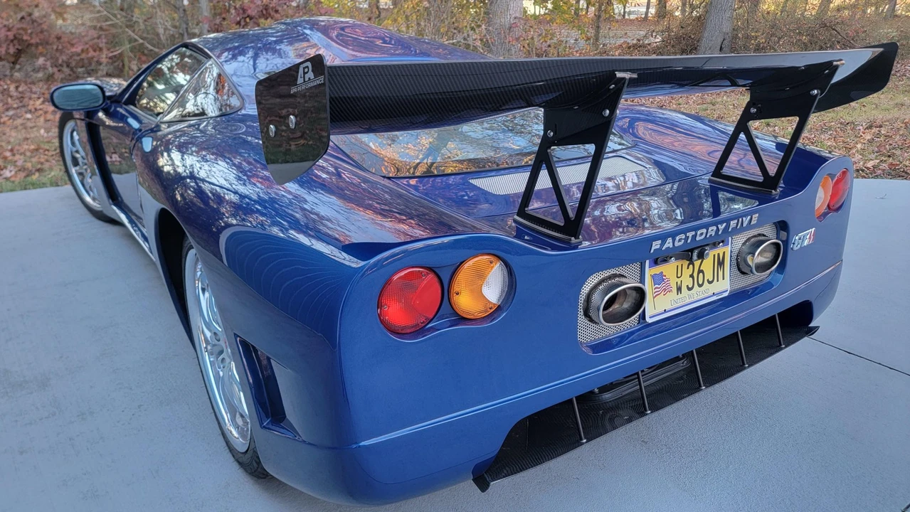 Factory Five GTM - Image 14 of 31