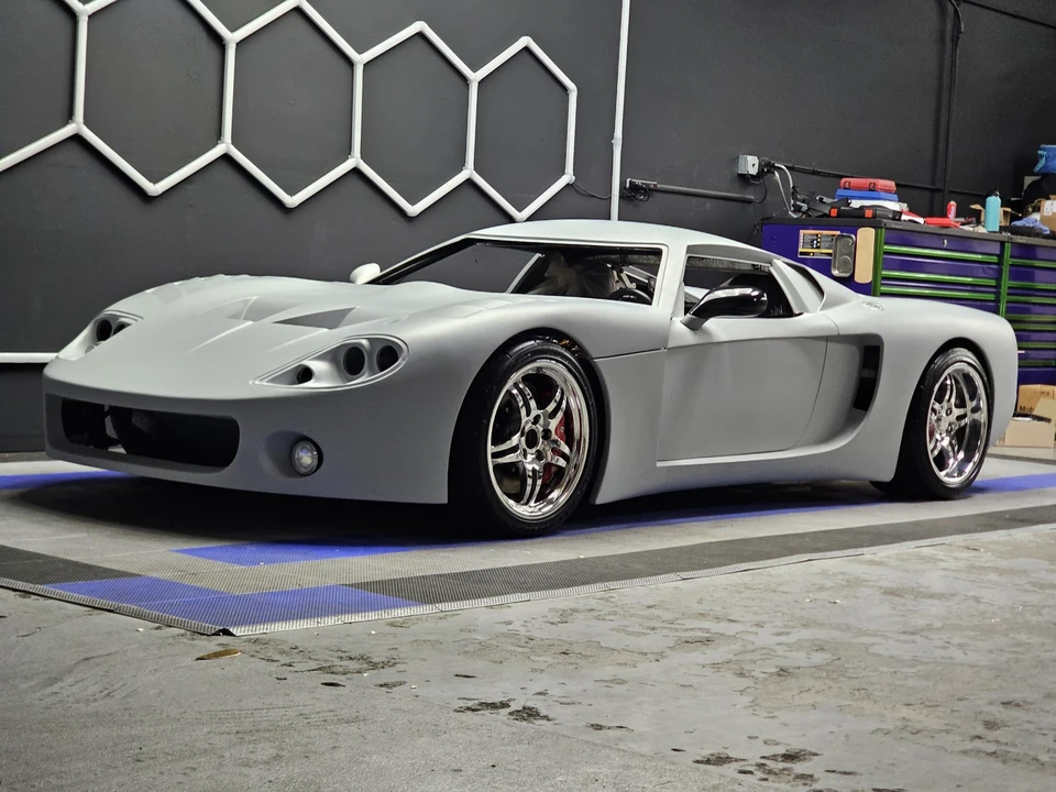 Factory Five GTM - Image 2 of 31