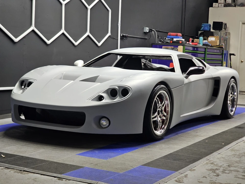 Factory Five GTM - Image 4 of 31