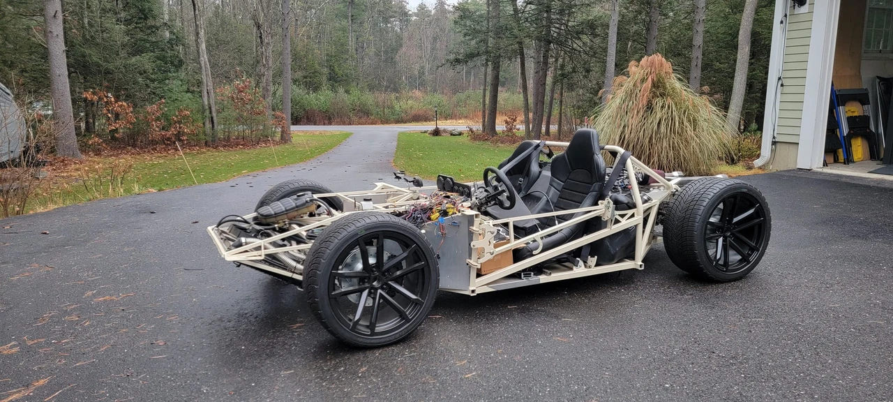 Parts & Memorabilia Rolling Chassis - Image 3 of 31