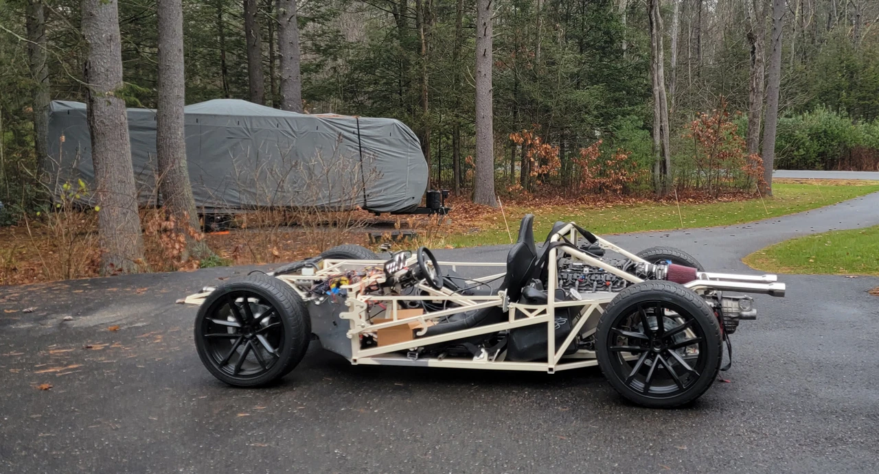 Parts & Memorabilia Rolling Chassis - Image 4 of 31