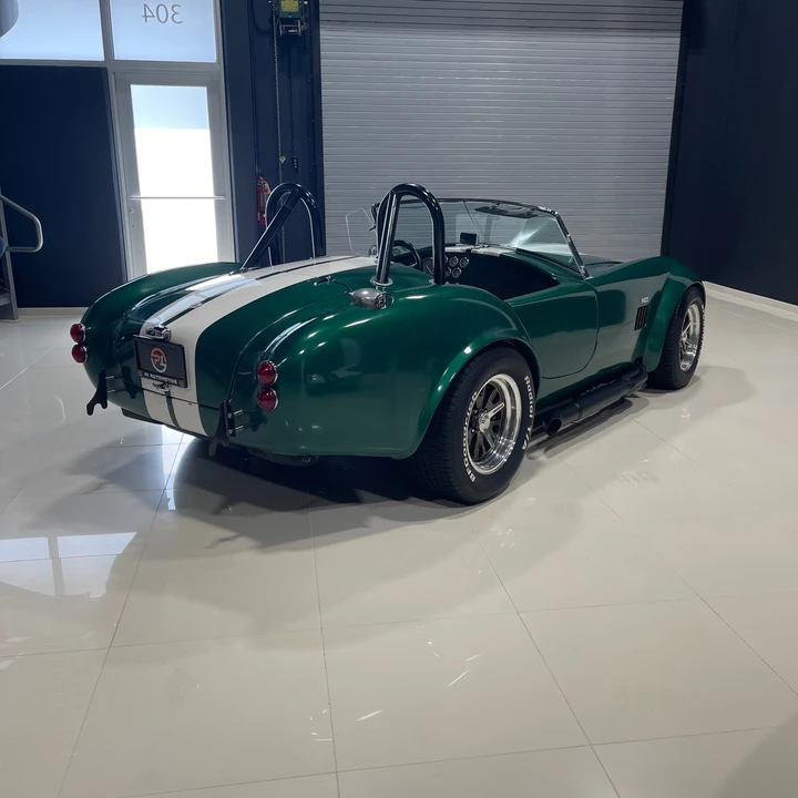 Shelby Cobra Replica - Image 5 of 31