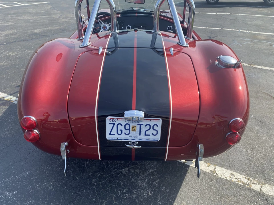 Shelby Cobra Replica - Image 11 of 31
