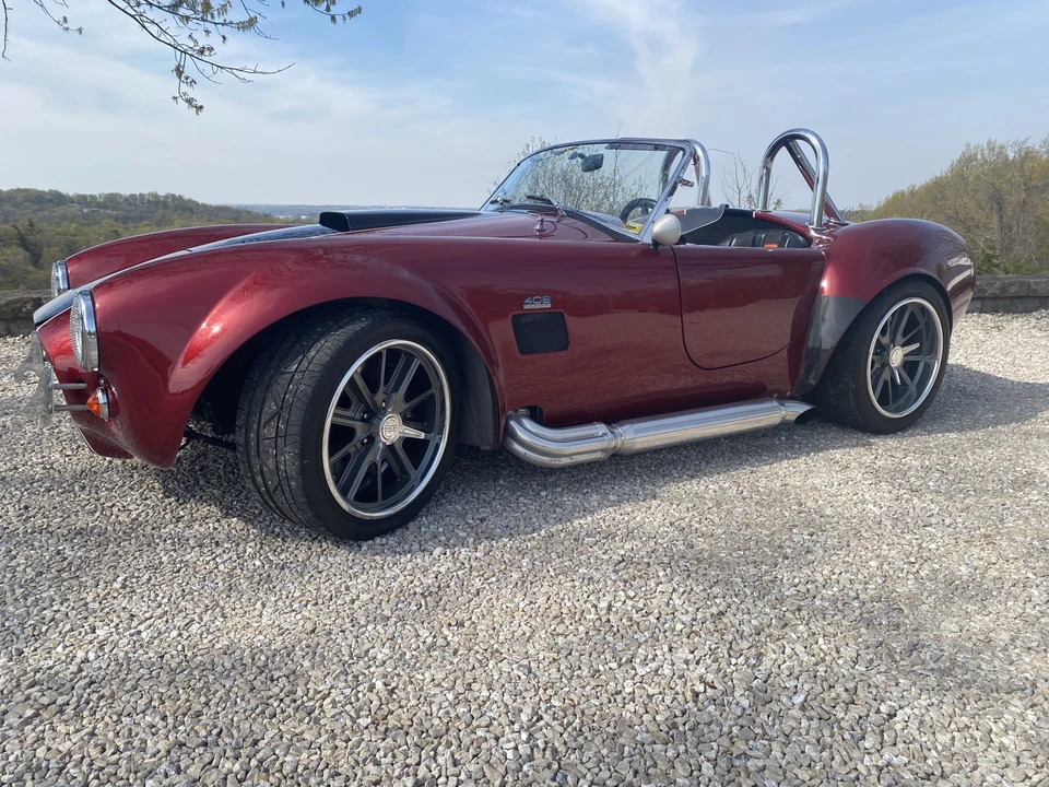 Shelby Cobra Replica - Image 14 of 31