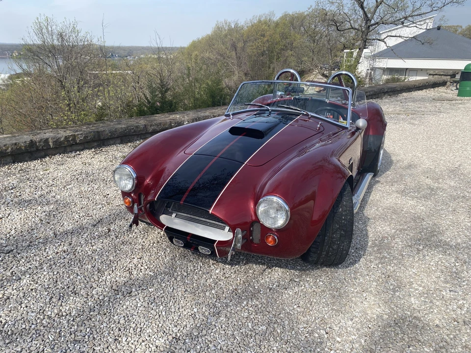 Shelby Cobra Replica - Image 4 of 31