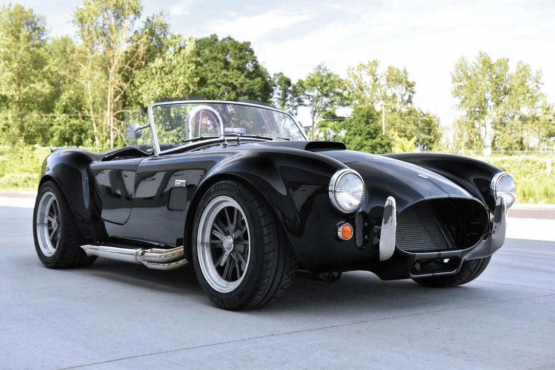 Shelby Cobra Replica - Image 26 of 31