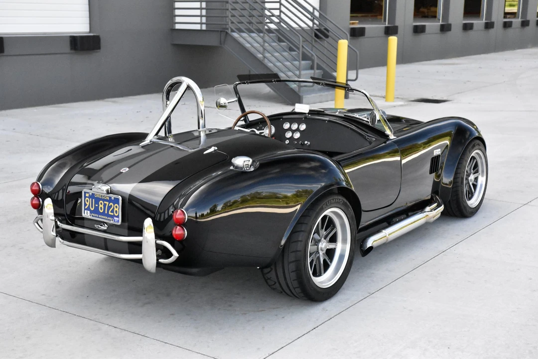 Shelby Cobra Replica - Image 20 of 31