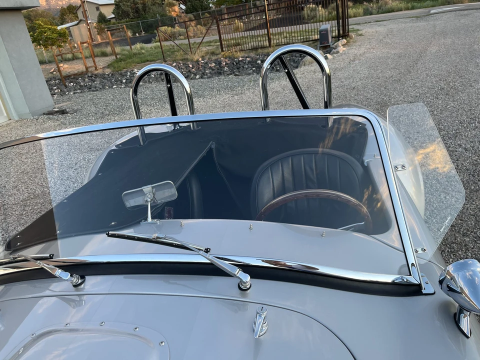 Shelby Cobra Replica - Image 21 of 31
