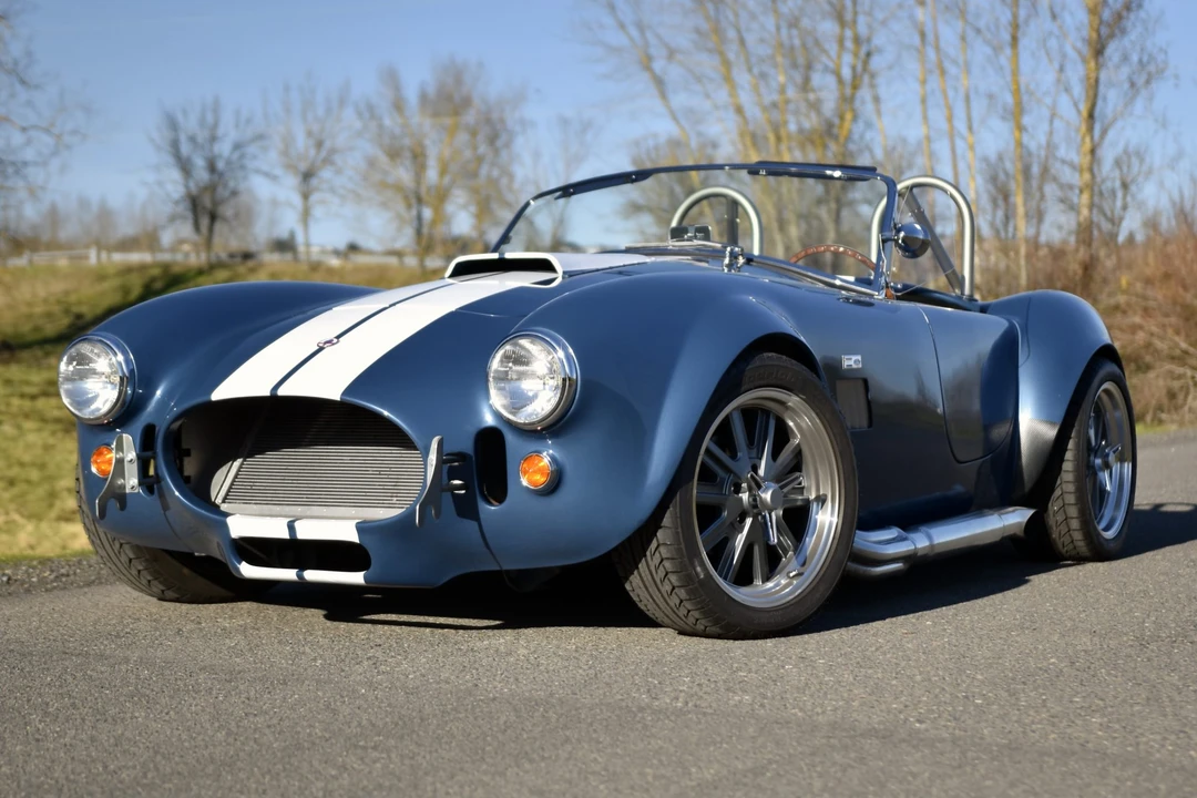 Shelby Cobra Replica - Image 12 of 31