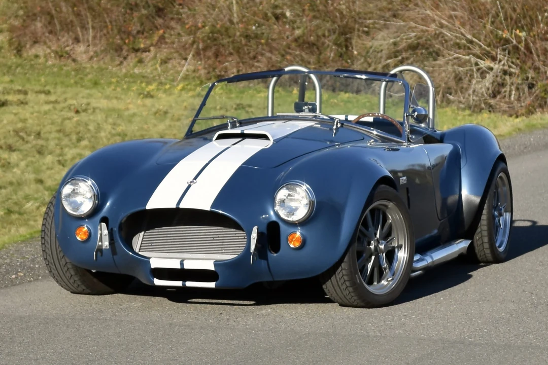 Shelby Cobra Replica - Image 20 of 31