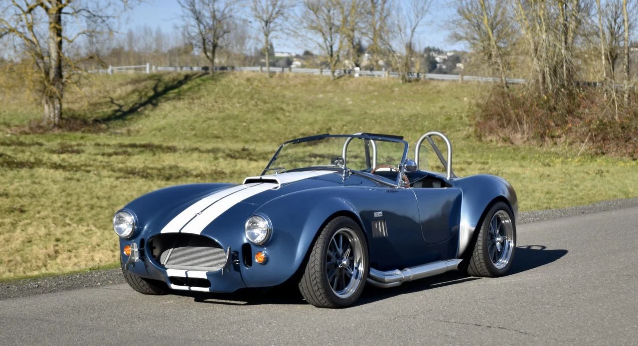 Shelby Cobra Replica - Image 13 of 31