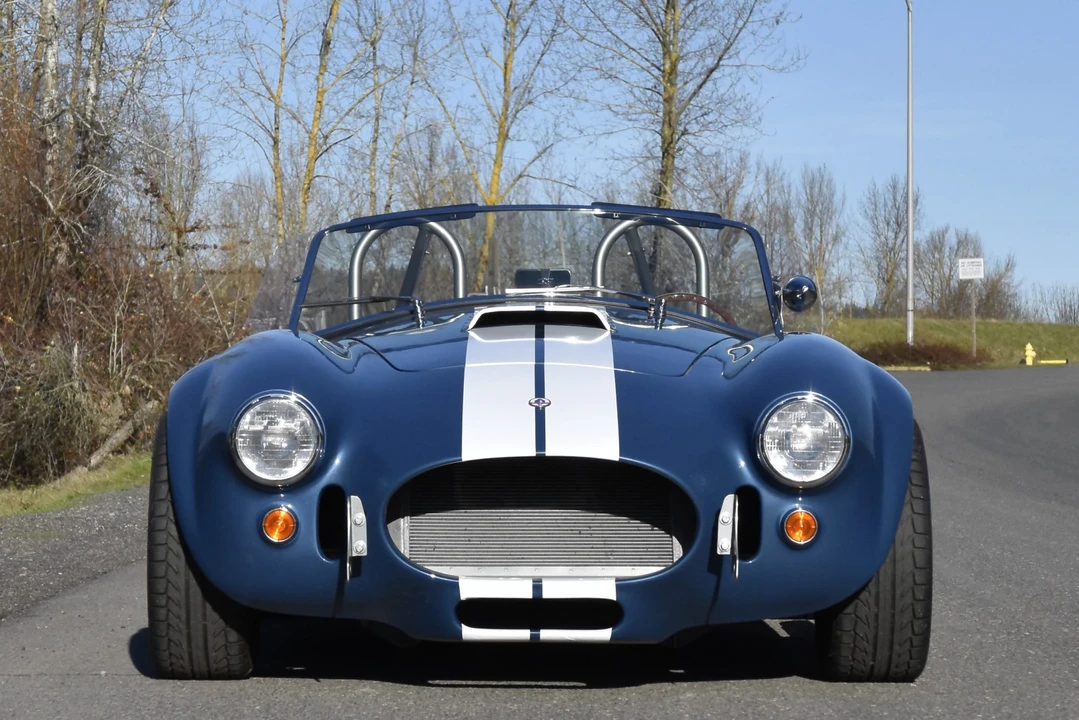 Shelby Cobra Replica - Image 21 of 31