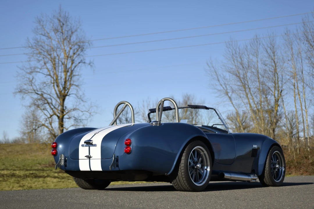 Shelby Cobra Replica - Image 31 of 31