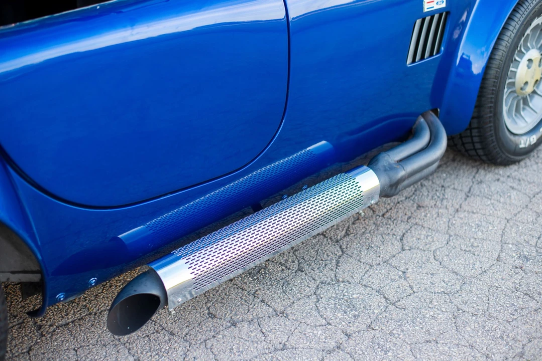 Shelby Cobra Replica - Image 22 of 31