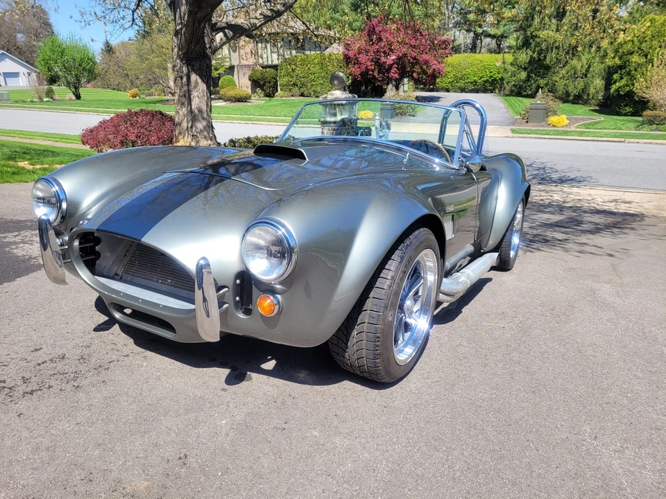 Shelby Cobra Replica - Image 2 of 31