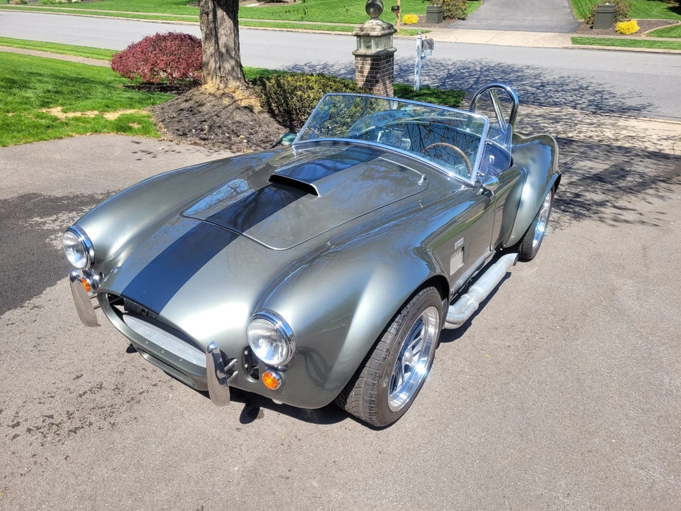 Shelby Cobra Replica - Image 3 of 31