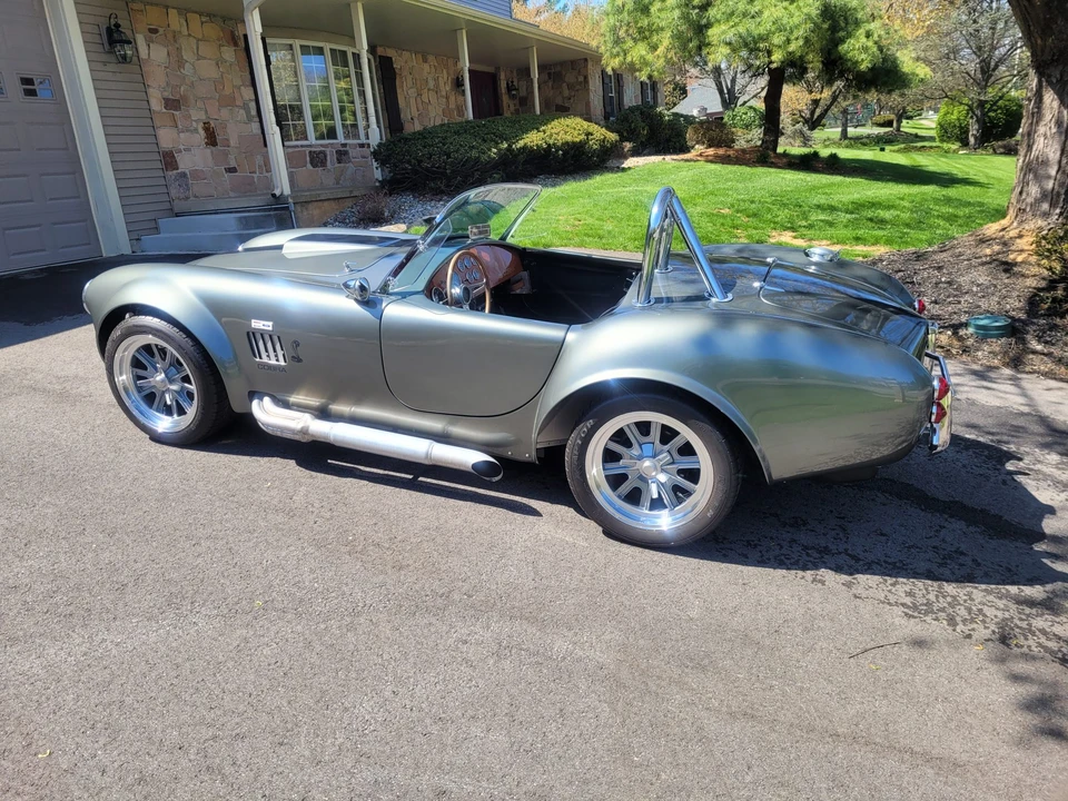 Shelby Cobra Replica - Image 6 of 31