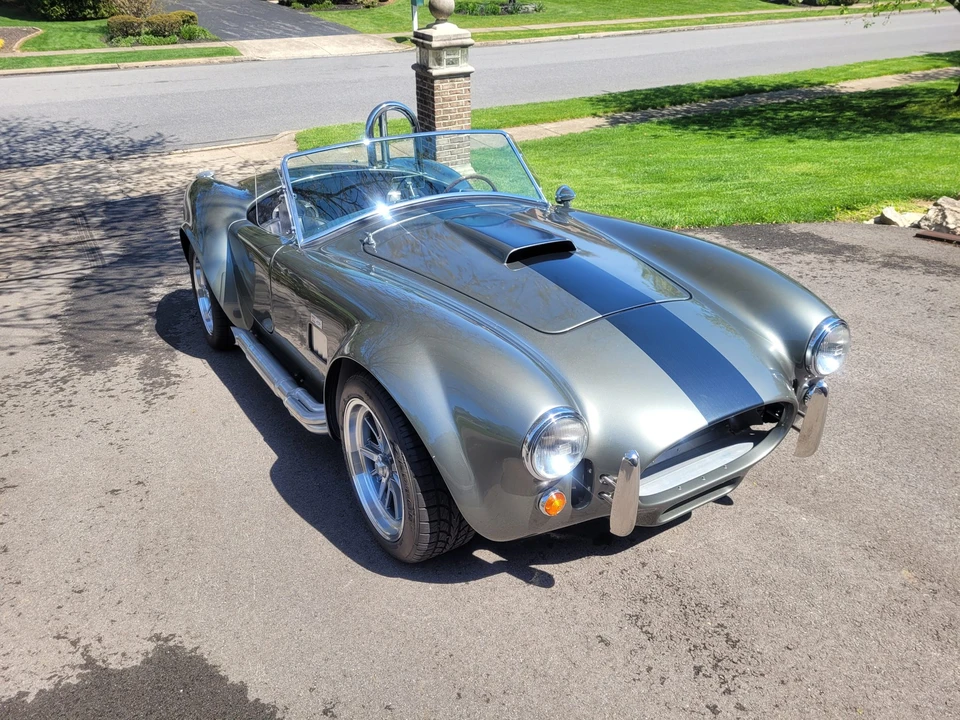 Shelby Cobra Replica - Image 12 of 31