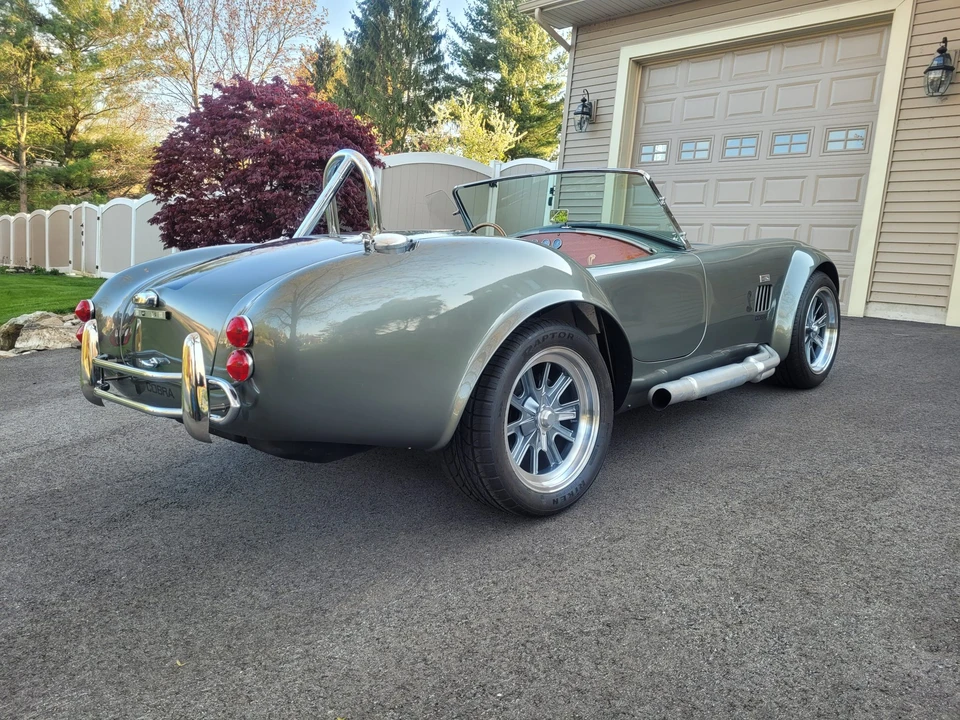 Shelby Cobra Replica - Image 23 of 31