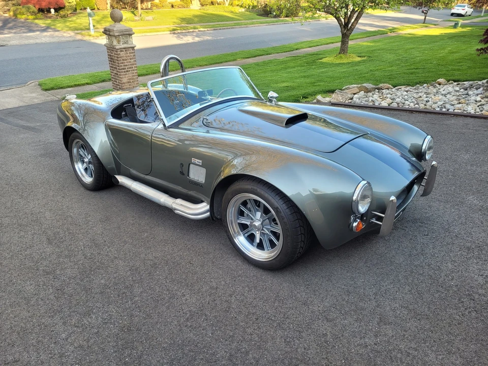 Shelby Cobra Replica - Image 27 of 31