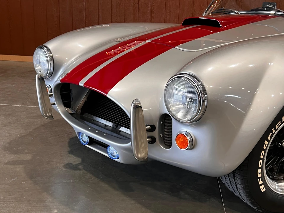 Shelby Cobra Replica - Image 19 of 31
