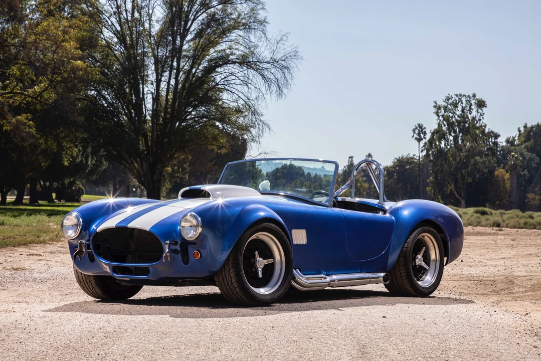 Shelby Cobra Replica - Image 6 of 31