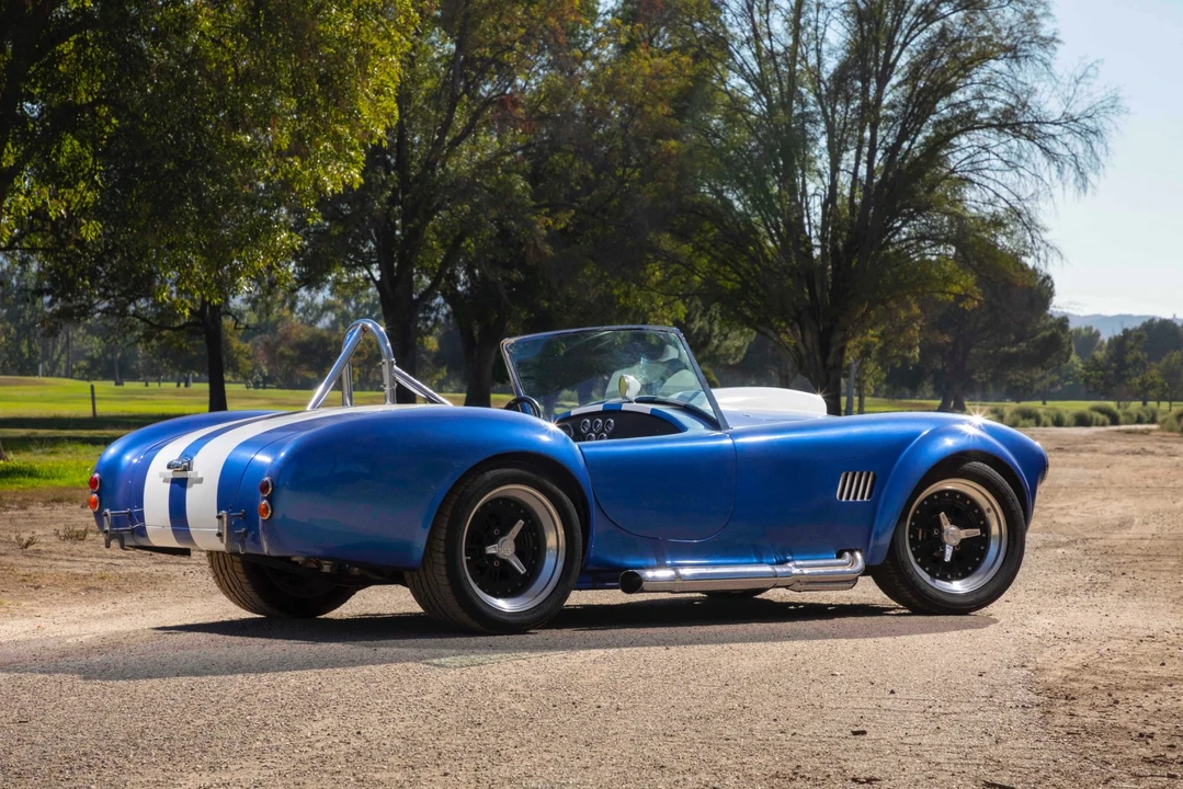 Shelby Cobra Replica - Image 28 of 31