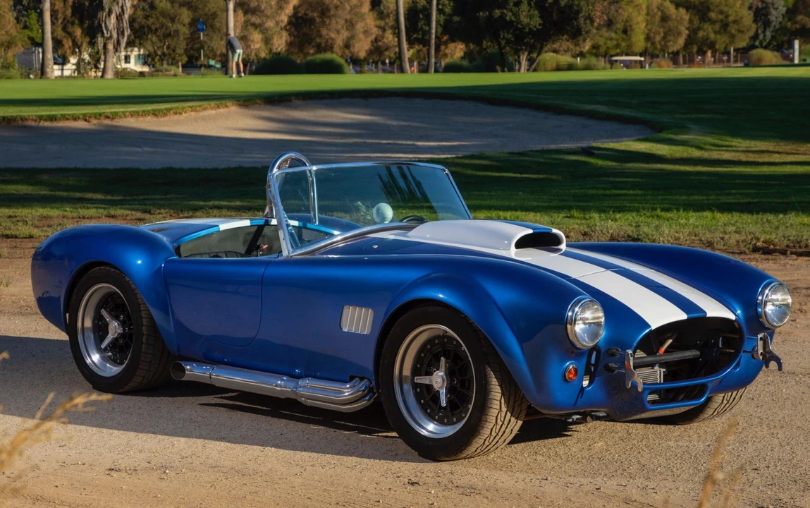 Shelby Cobra Replica - Image 11 of 31