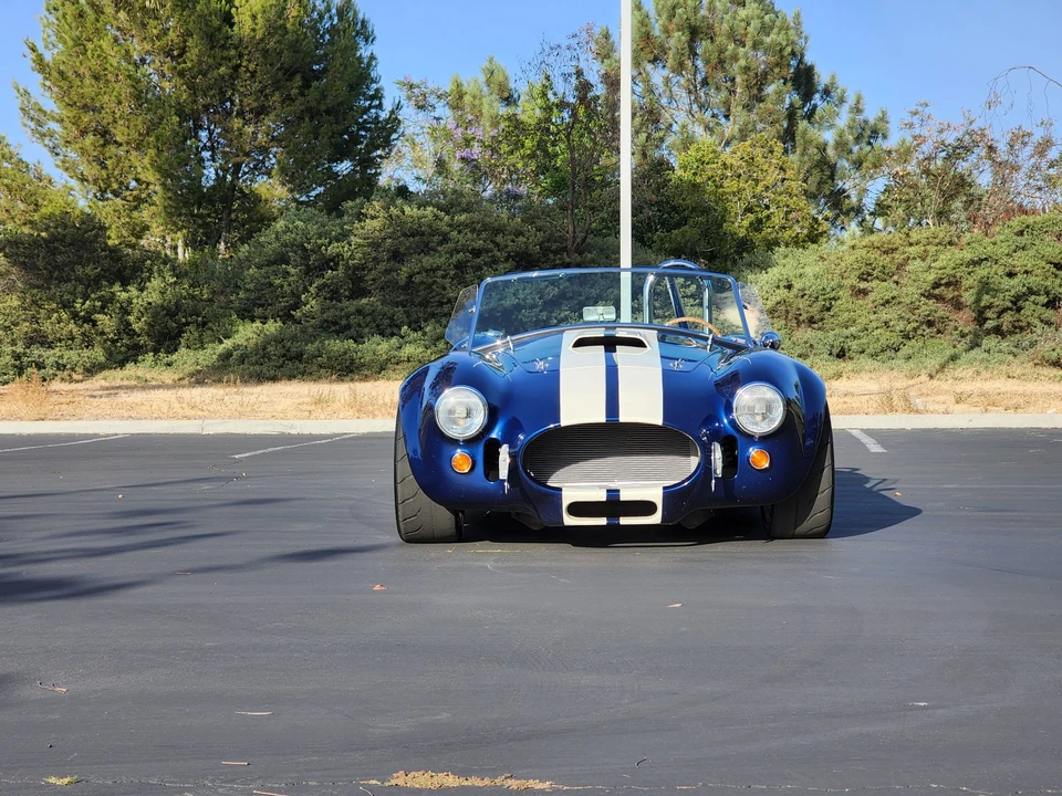 Shelby Cobra Replica - Image 11 of 31
