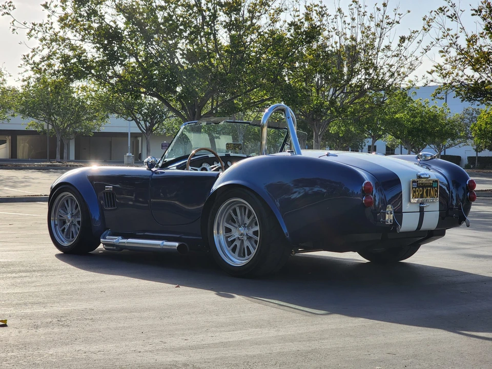 Shelby Cobra Replica - Image 4 of 31