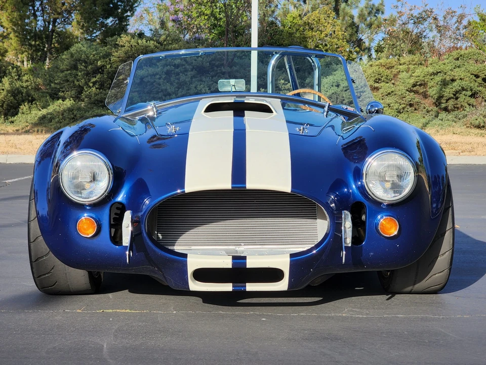 Shelby Cobra Replica - Image 13 of 31