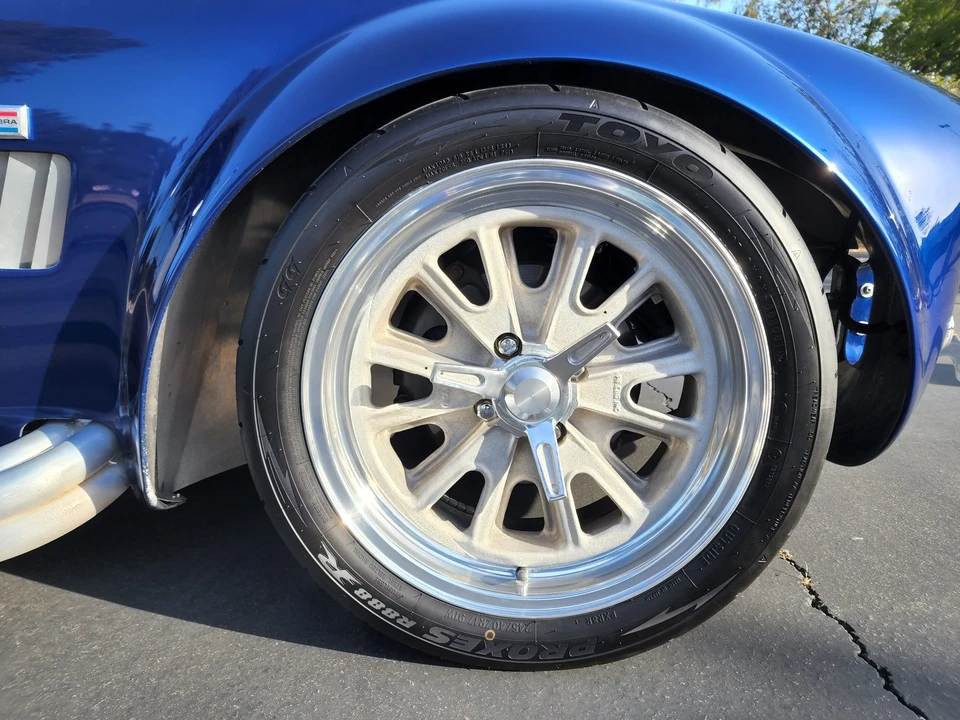 Shelby Cobra Replica - Image 22 of 31