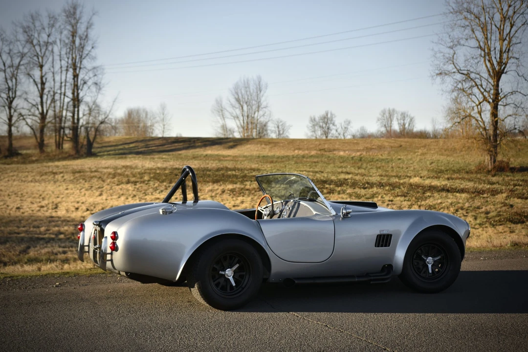 Shelby Cobra Replica - Image 31 of 31