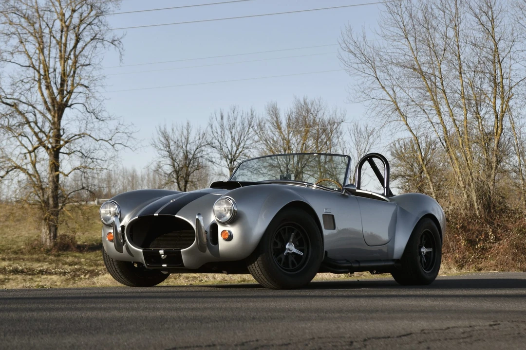 Shelby Cobra Replica - Image 12 of 31