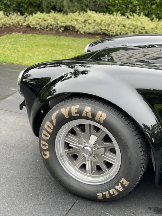 Shelby Cobra Replica - Image 29 of 31