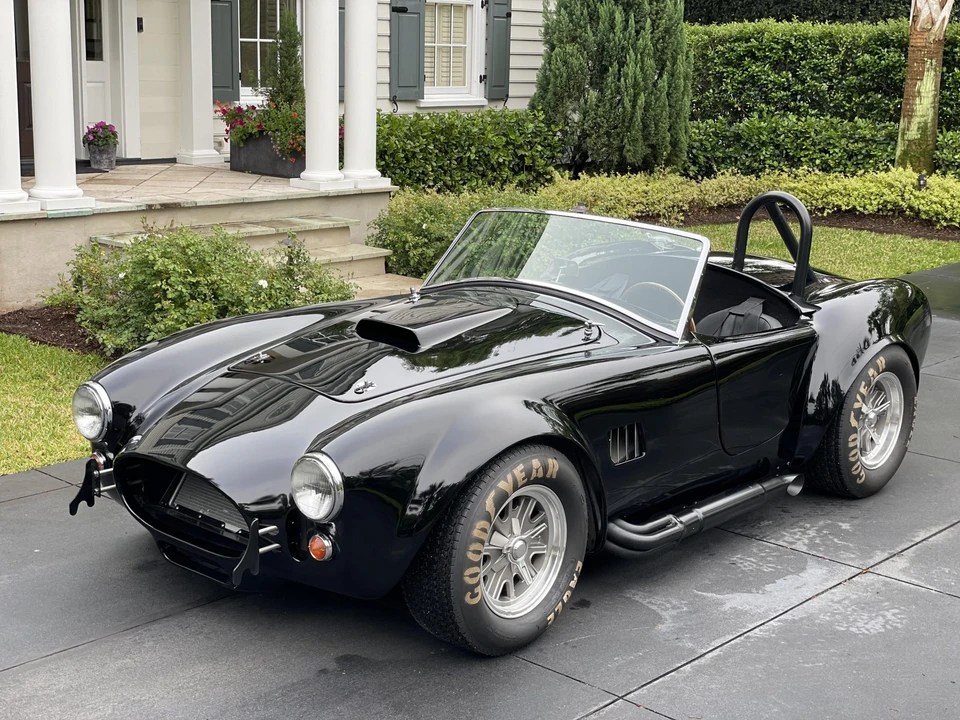 Shelby Cobra Replica - Image 3 of 31