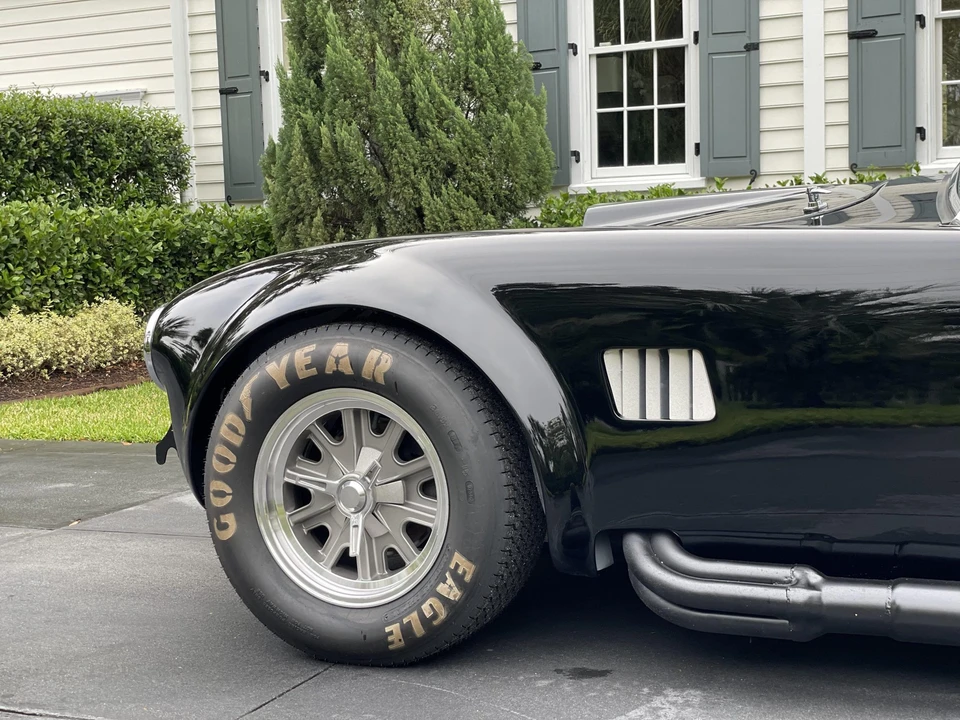 Shelby Cobra Replica - Image 14 of 31