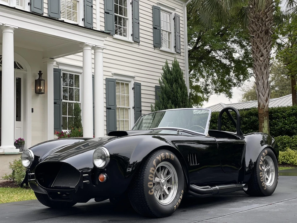 Shelby Cobra Replica - Image 4 of 31