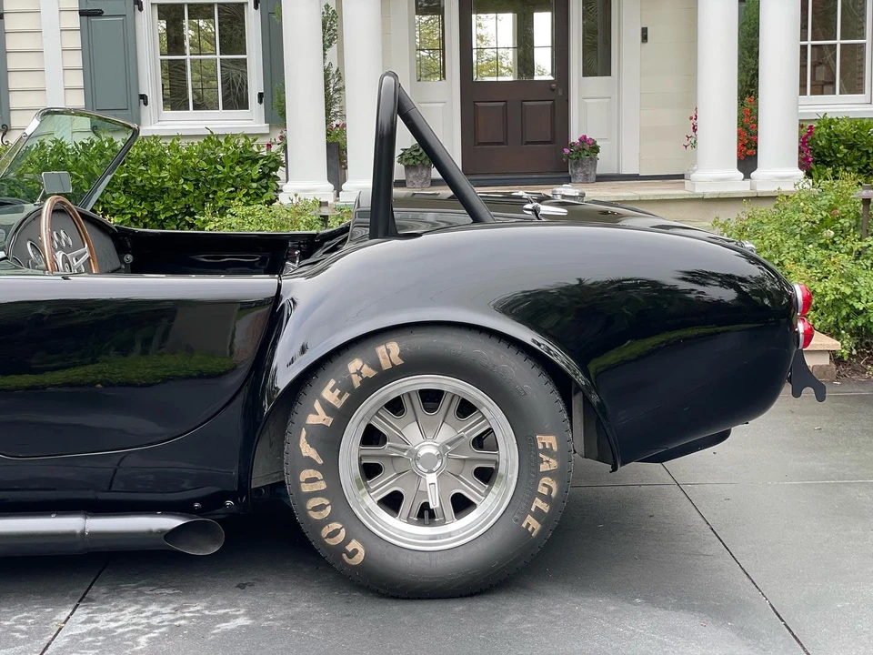 Shelby Cobra Replica - Image 19 of 31