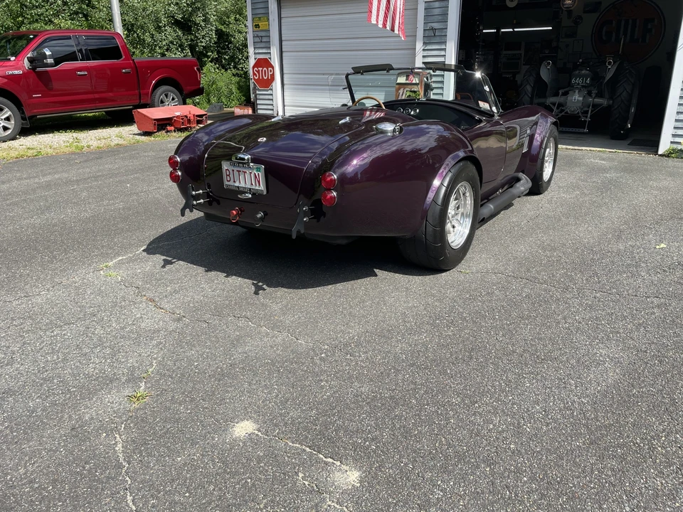 Shelby Cobra Replica - Image 11 of 31