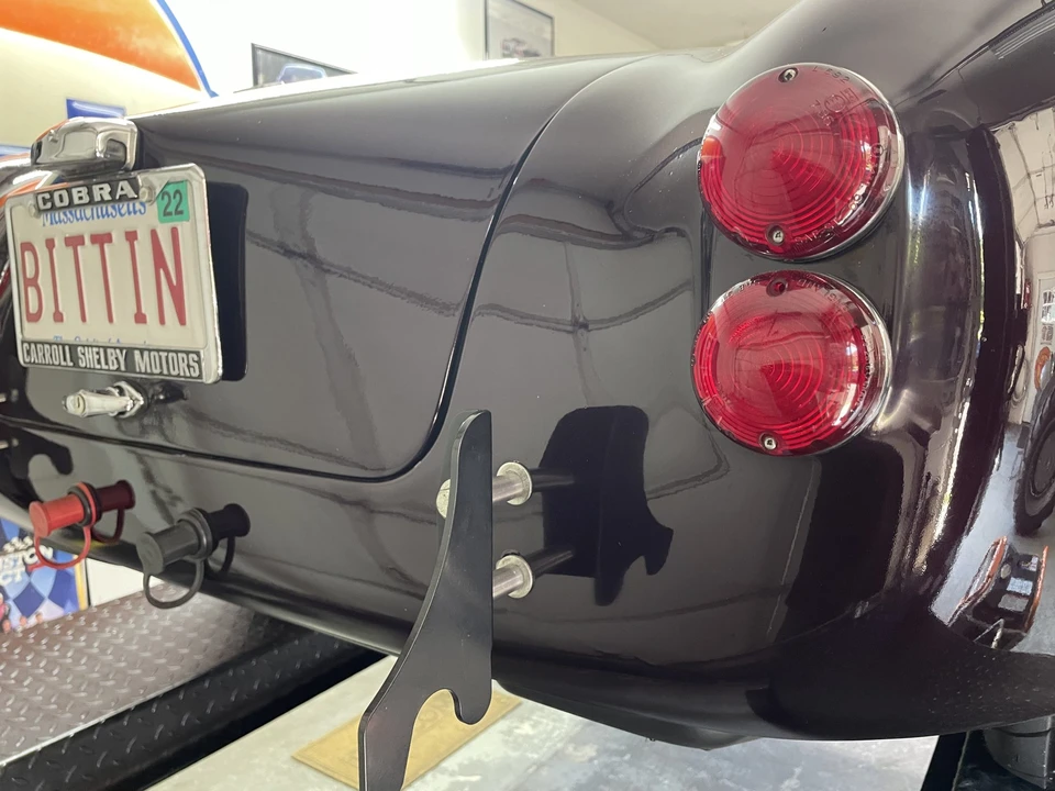 Shelby Cobra Replica - Image 26 of 31